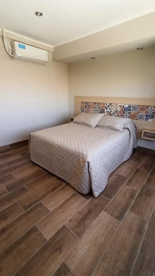 Sesto Departamento Amoblado Apartamento Mendoza 0*,  Argentina
